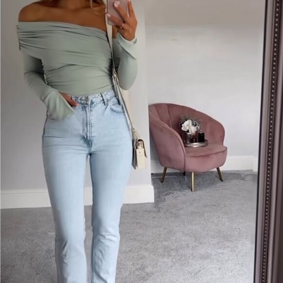A+F ankle slit jeans - Picture 2 of 3